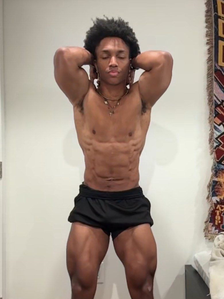Milton abs and thigh before
